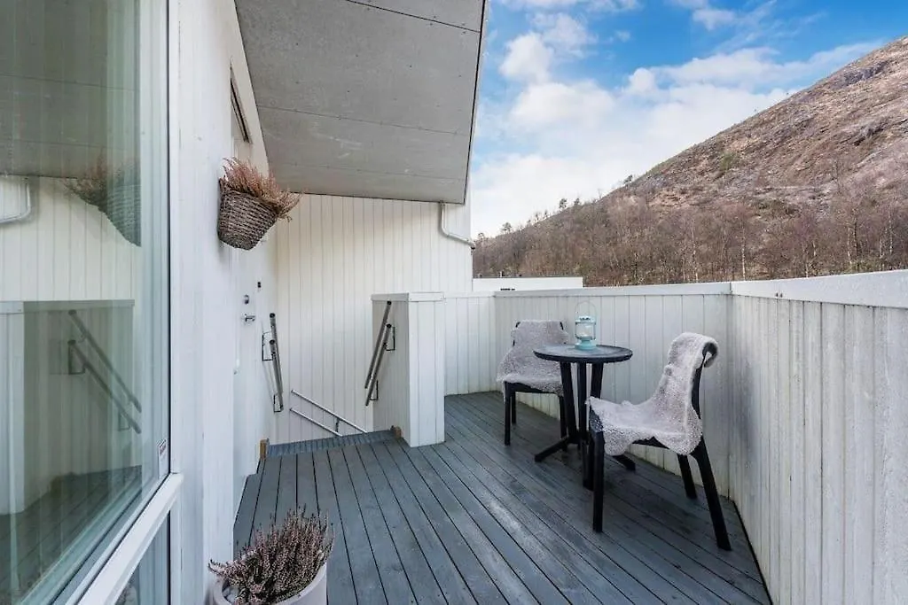 Stor Og Moderne Leilighet I Indre Arna Bergen Gratis Parkering!! Norway