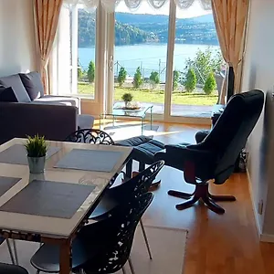 Appartement Bjornestrand Fjordside View, Bergen