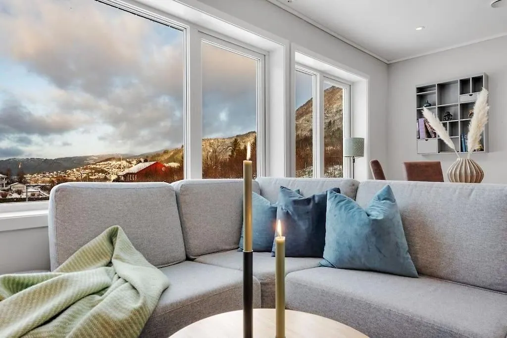 Apartamento Stor Og Moderne Leilighet I Indre Arna Bergen Gratis Parkering!!